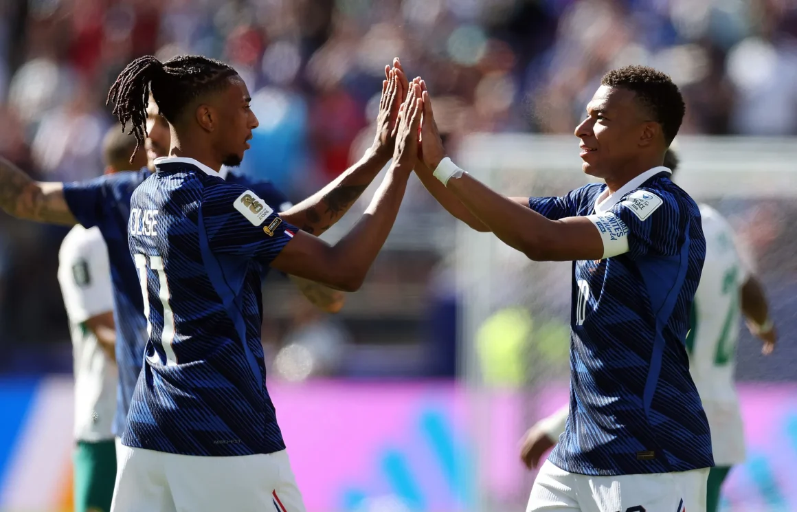 Réflexion sur la Performance Initiale des Bleus