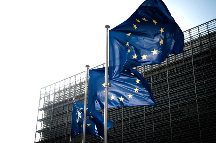 illustrations de drapeaux et symboles europeens Les défis des chefs d’État européens face au budget de l’UE