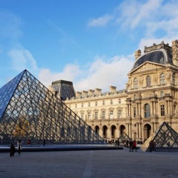 af674299-0efd-4dbe-a916-3081d33baf52 Le Louvre face à des défis majeurs d’investissement