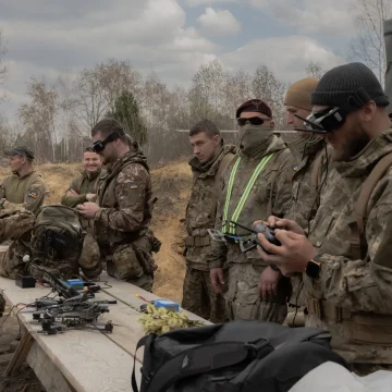 b2a488b9-bfd4-4731-a12b-8dd6835f230f L’utilisation des robots terrestres par l’armée ukrainienne