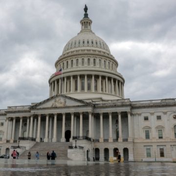 Le vote de la Chambre des représentants ordonnant l’arrêt de la guerre en Iran