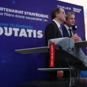 c7f644ac-948f-471c-801f-6ac8c4c88264 Renault s’engage dans la défense avec Thales
