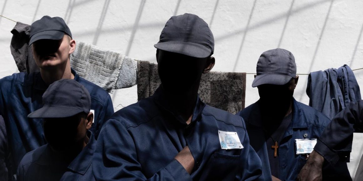 cde2ca64-cd26-4804-acb8-794e1c9549d0 Les Combattants Étrangers Captifs en Ukraine : Un Enjeu Juridique