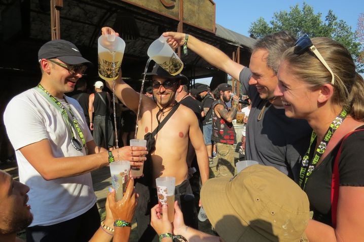 e0348930-7431-4642-810f-6b9e469e6ce0 Le Muscadet, une Tradition au Hellfest