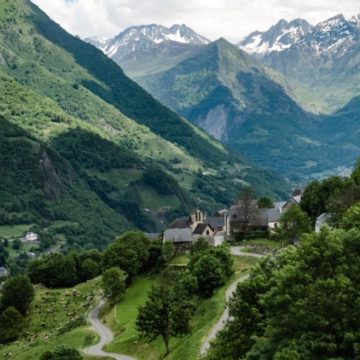 Les Vallées de Gavarnie misent sur le carburant gratuit pour séduire les visiteurs