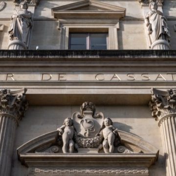 La Cour de cassation examine le dossier du policier dans l&rsquo;affaire Nahel