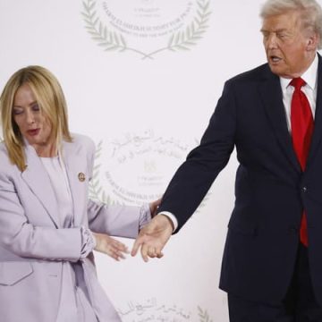 f87540e3-493c-4e75-84fa-dd796f7e130e Tensions diplomatiques entre Giorgia Meloni et Donald Trump