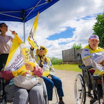 Les Résidents d’un Ehpad de Versailles Participent au Programme Cycliste