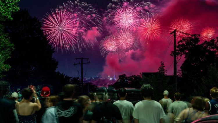 1f86ae8d-bac5-45d4-8fcd-2fb44649329b Washington devient brièvement la ville la plus polluée au monde après un feu d’artifice record