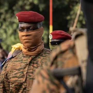 La France retire ses diplomates du Burkina Faso après la rupture des relations