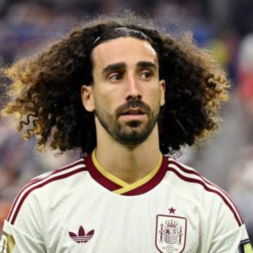 28a4ea67-94a1-48ae-b7ee-edc72d5c8820 Marc Cucurella rend hommage à son sélectionneur avec un tatouage particulier