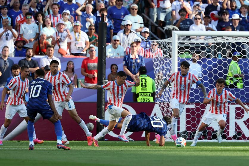 2c0643eb-d1ed-4a77-b7b4-e2d8826c08e0 France se qualifie pour les quarts de finale du Mondial 2026 grâce à Désiré Doué