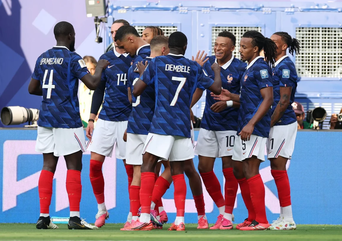 2e3ba878-223c-4936-b135-31177a2dedba Les Bleus impressionnent la presse internationale avant le match contre le Paraguay