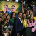 Flávio Bolsonaro et les Défis de sa Candidature Présidentielle