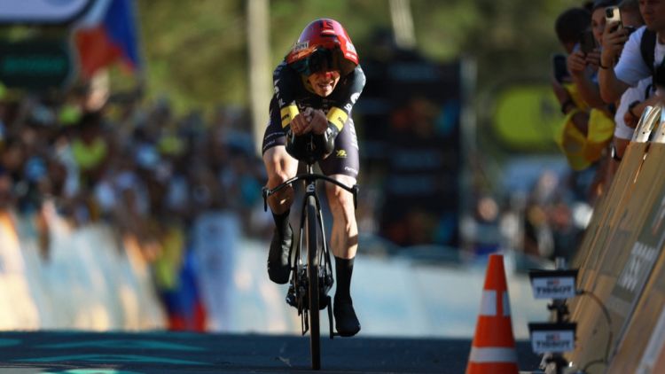 362a6938-d9ac-4552-9d3f-6b46978ec7f2 Victoire de l’équipe de Jonas Vingegaard en première étape du Tour de France 2026