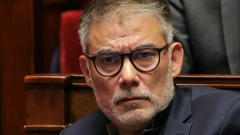 3b9dbe36-3050-4a7c-82f1-dee4ef3809ec Le patron des socialistes et la motion de censure