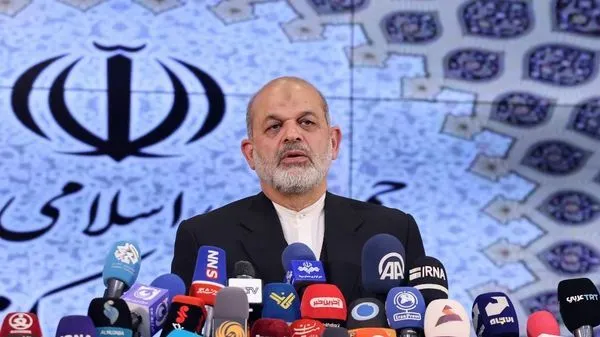 3cc45a39-2df6-4164-b6dc-e04bd87c3243 Hommage national en Iran : démonstration de force