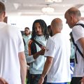 L’équipe de France rencontre des retards après leur victoire contre le Paraguay
