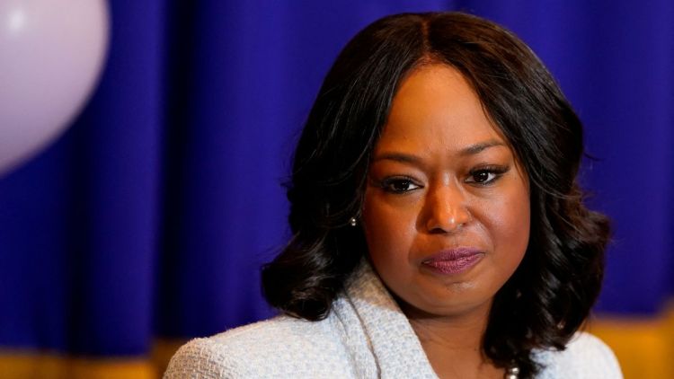 3fb08f54-0d1a-4c73-82e8-f85c205849e2 Janeese Lewis George au cœur d’une confrontation politique à Washington
