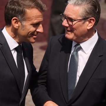 4566e7fc-601d-43cb-84b2-2bceec8f1c0f Emmanuel Macron décerne la Légion d’honneur à Keir Starmer