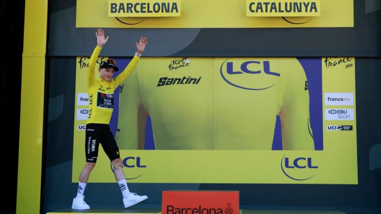 4a947295-1be0-40f6-add0-d389537a1302 Jonas Vingegaard conserve le maillot jaune après la 2e étape du Tour de France 2026