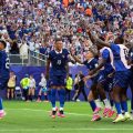 L’équipe de France victorieuse face au Paraguay malgré un match difficile