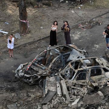 Tensions en Ukraine : Attaques aériennes et conséquences régionales