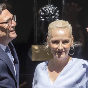 Marie-France van Heel : Une Première dame discrète mais influente