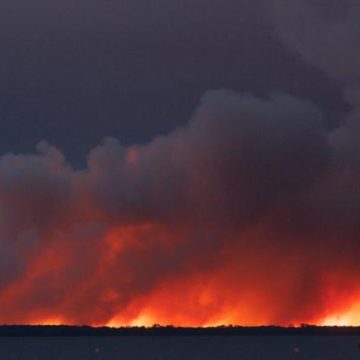 Réunion d’urgence face aux incendies dans le sud