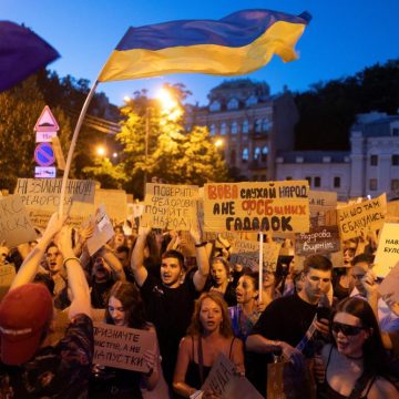 58bc7ca2-c6a2-4104-a12f-2a21a8a931af Confits à Kiev et tensions politiques: Rapport hebdomadaire