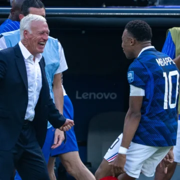 5b13eeee-af69-4cd0-9b45-2d32418a6c37 L’équipe de France se prépare pour son match contre le Paraguay