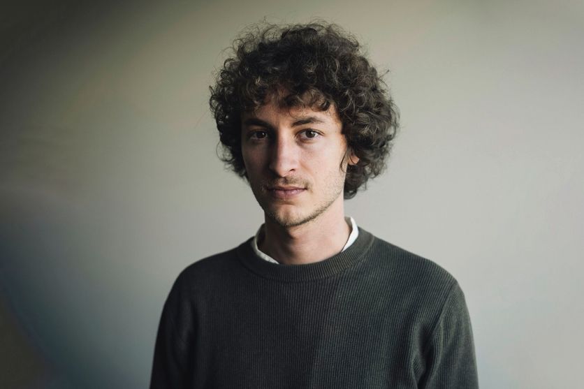 5f869c6d-c52f-43f5-a808-3f99b91a33a9 Appel de Gabriel Malek à une transformation du système politique face à la crise écologique