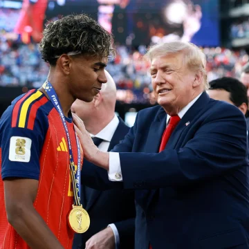 Réactions au sacre mondial de l’Espagne et aux controverses de la Coupe du monde