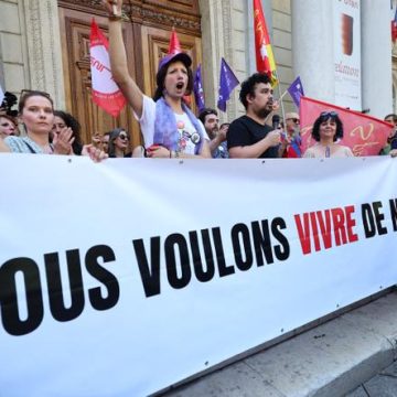 Les Enjeux du Festival d’Avignon pour les Programmateurs et Acheteurs de Spectacles