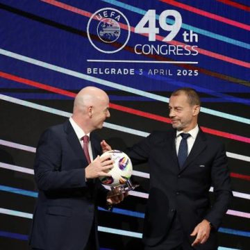 731405ac-de55-49cc-9259-9eb87b5f4c0b UEFA menace de boycotter les compétitions FIFA