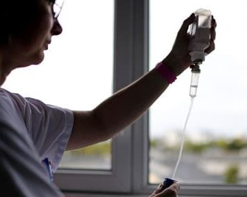 826a9282-559a-4fe8-b236-5e6ce381f184 Un élève passe son bac professionnel depuis l’hôpital à Angoulême