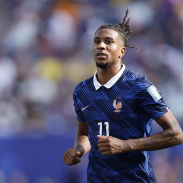 859c0b77-dd0c-4a7a-8b06-57e68bdba93f Les Bleus se préparent à affronter le Paraguay en 8e de finale