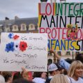 Manifestations pour une loi contre les violences sexuelles en France