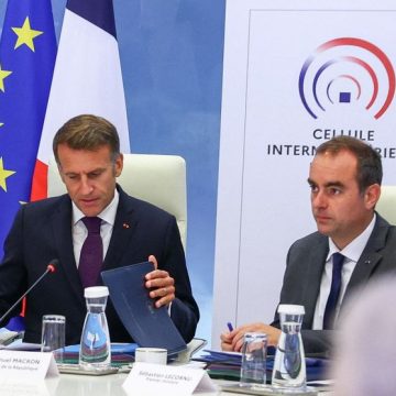 Gestion de la Crise des Incendies en France par Emmanuel Macron
