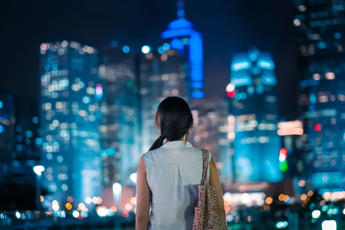 Pourquoi la nuit est-elle obscure ? Une réflexion sur le paradoxe d’Olbers