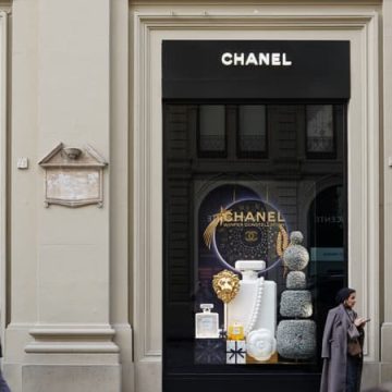ad2696a1-aace-4e5c-8db7-c1787e17dc75 Luxe et soupçons d’exploitation en Italie