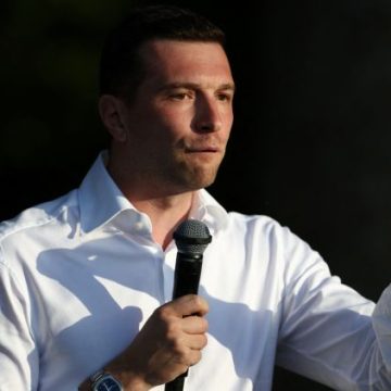 Jordan Bardella se prépare pour le verdict en appel de Marine Le Pen