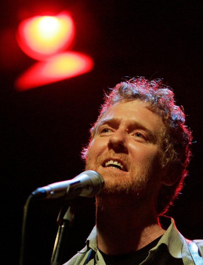 bdfcc7df-0d14-4157-bf7f-5fc5ddf835e4 Décès du musicien irlandais Glen Hansard