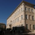 Enseignant inculpé pour violences sexuelles à Orange