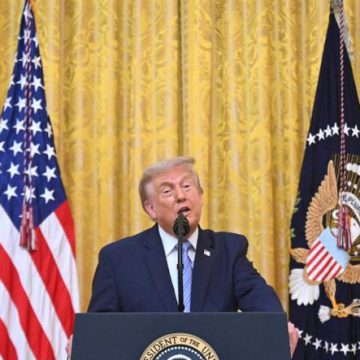 c1a1285e-a89f-456b-8b2e-29a98e349713 Donald Trump dénonce des supposées failles électorales