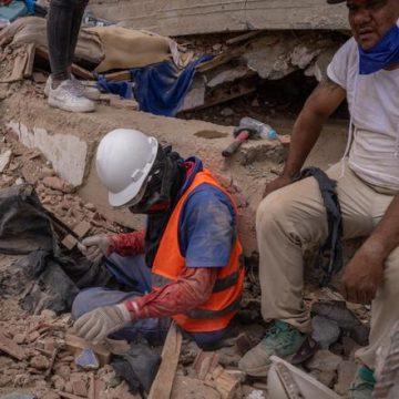 d8153137-9bbf-4ce7-a0c0-4fa186417801 Venezuela : frustration face à la gestion des secours après les séismes