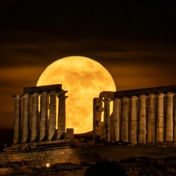 Visitez la Grèce avec… : une odyssée littéraire