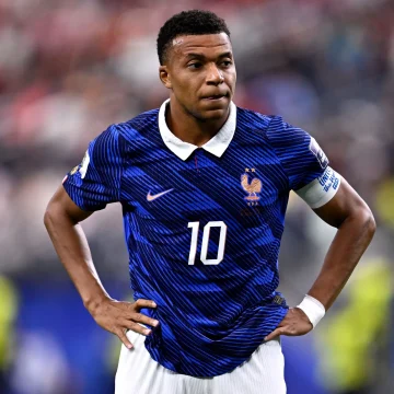 Les Bleus cherchent la troisième place de la Coupe du Monde contre l’Angleterre