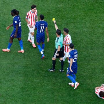 e1999a7f-0c37-4a42-8e2e-07b274f0e090 Critiques sur l’arbitrage de France-Paraguay