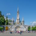 La visite du pape Léon XIV à Lourdes : préparation et signification